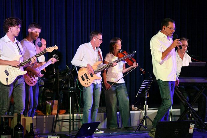 image040A-1024x683