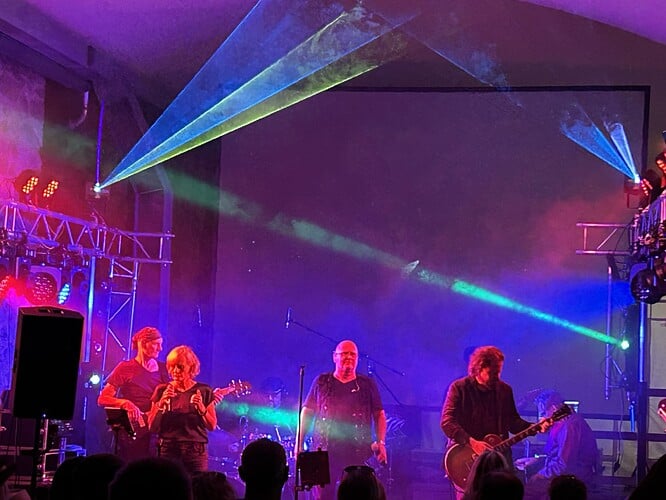 530876054_1423023532774498_7307778087680470726_n