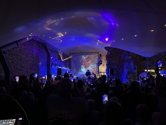 530343973_1423023399441178_6284047946809564750_n